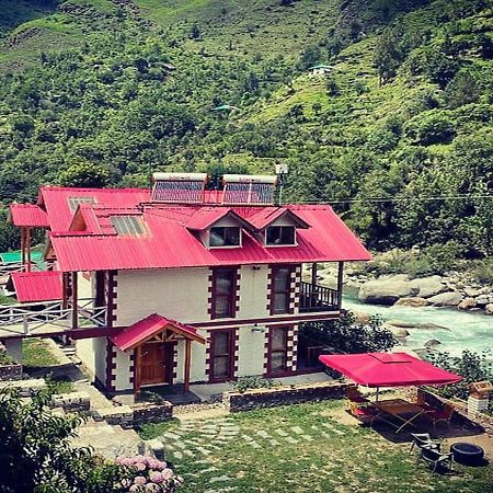 Offbeat Abodes - Tirthan Valley Banjar Екстер'єр фото