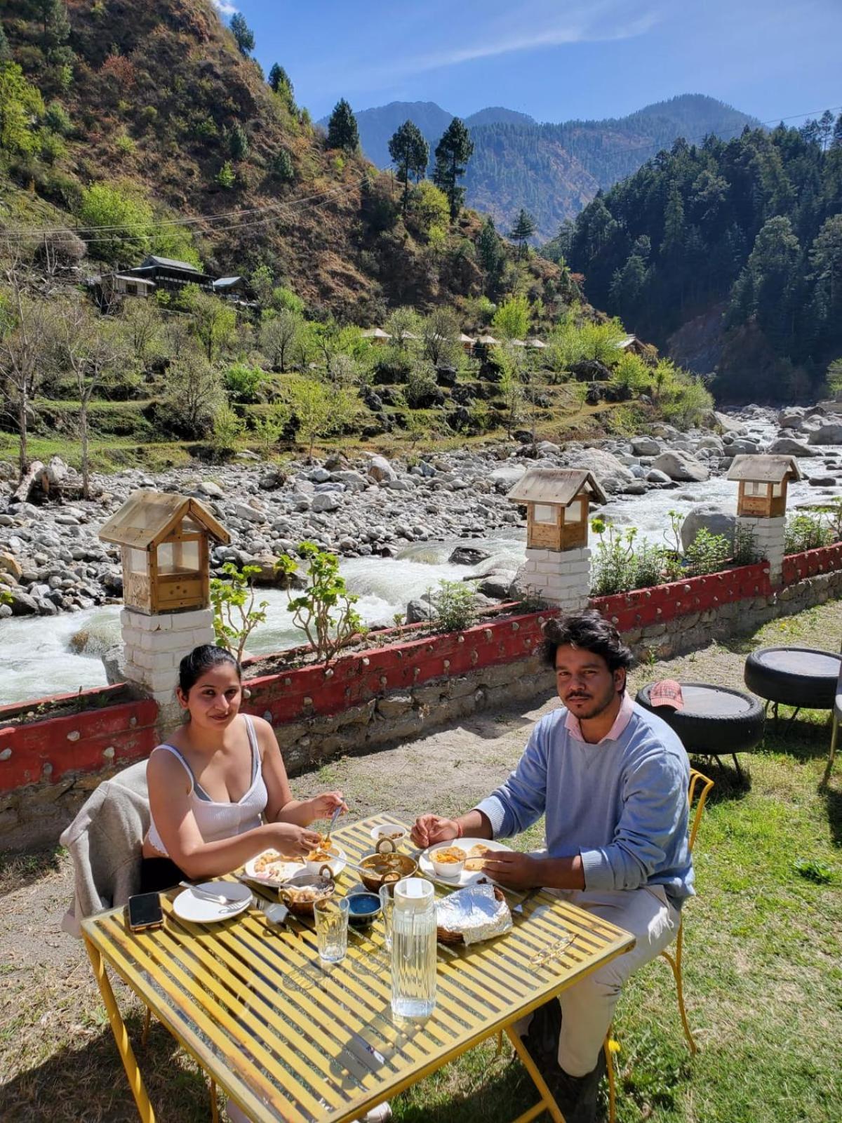 Offbeat Abodes - Tirthan Valley Banjar Екстер'єр фото