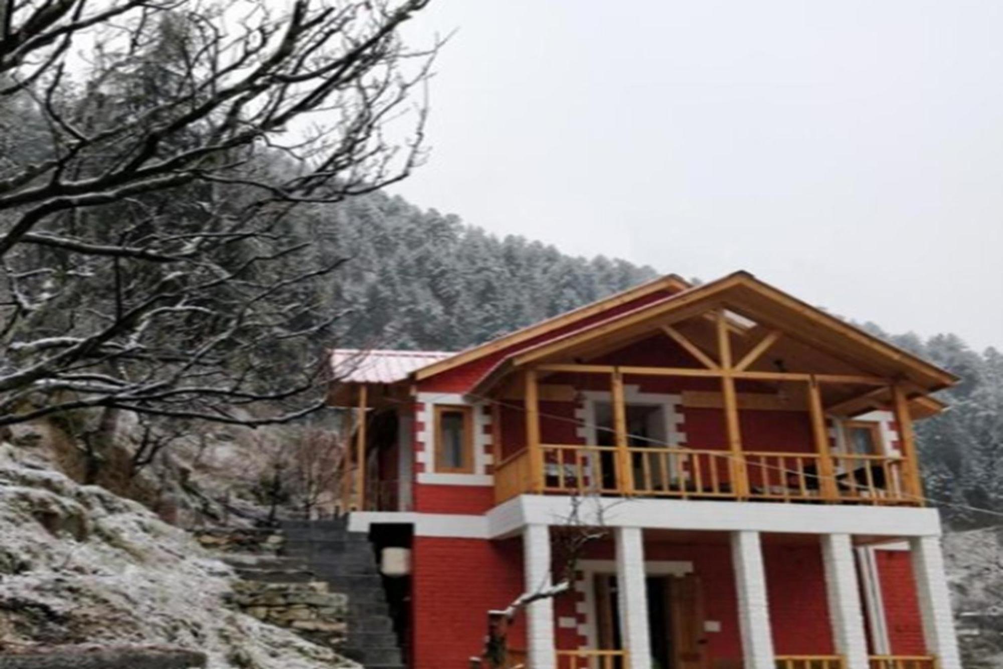 Offbeat Abodes - Tirthan Valley Banjar Екстер'єр фото
