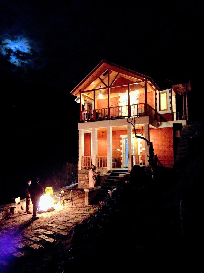 Offbeat Abodes - Tirthan Valley Banjar Екстер'єр фото