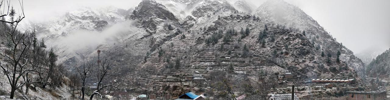 Offbeat Abodes - Tirthan Valley Banjar Екстер'єр фото